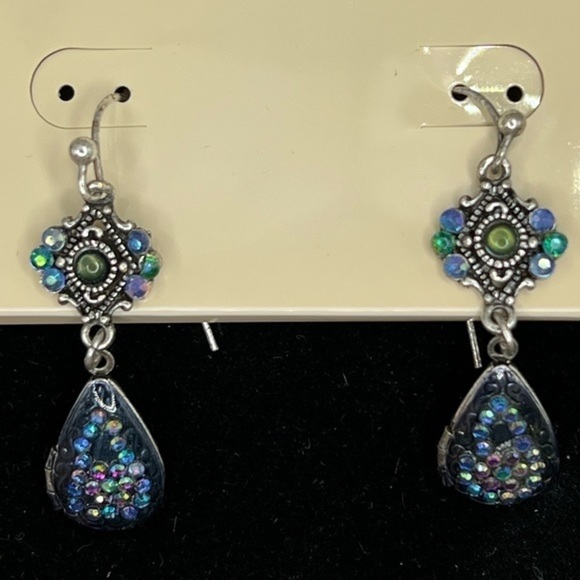 UNIQUE Crystal Drop Locket Pierced Earrings - Picture 1 of 7